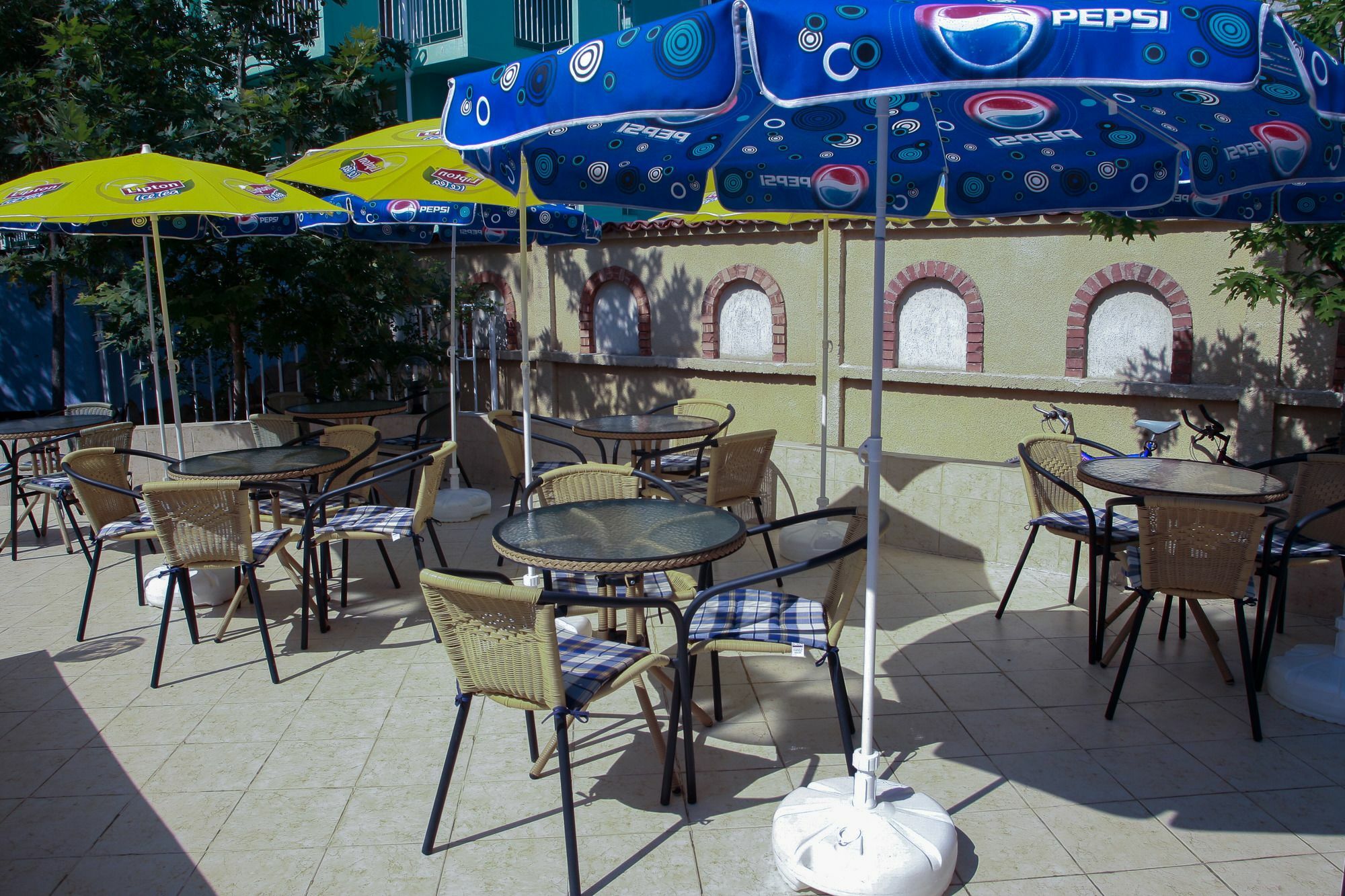 סאני ביץ' Atos Hotel מראה חיצוני תמונה